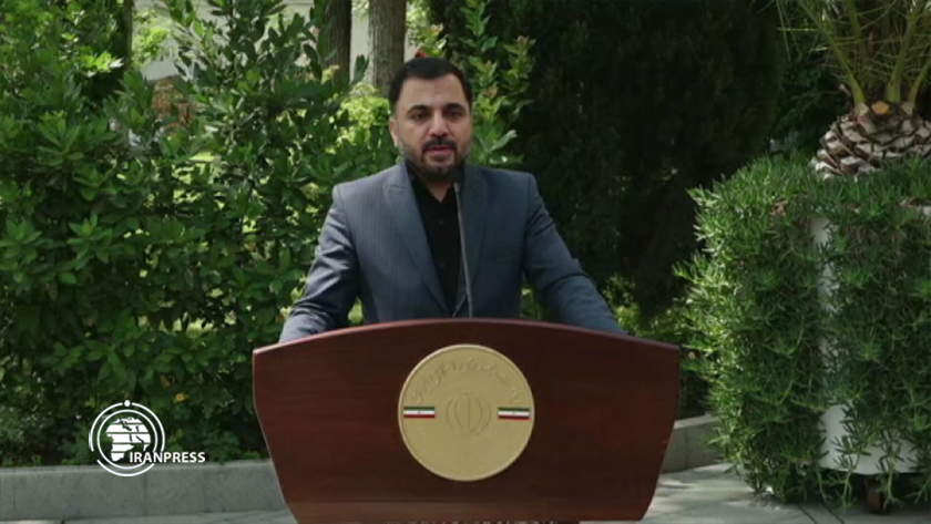 Iranpress: ۷۰ درصد خدمات از پنجره ملی خدمات دولت هوشمند انجام می‌شود