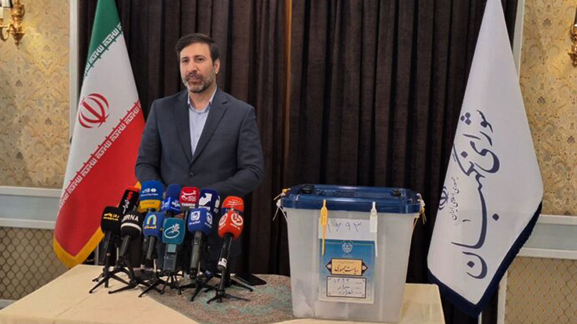 Iranpress: سخنگوی شورای نگهبان: انتخابات در بیش از ۹۵ کشور در حال برگزاری است