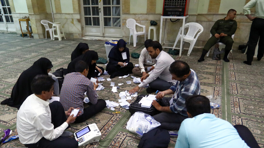 Iranpress: نتایج غیررسمی انتخابات ۱۴۰۳