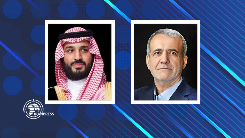 Iranpress: تاکید بر توسعه مناسبات دوجانبه، محور گفت وگوی تلفنی پزشکیان و بن سلمان