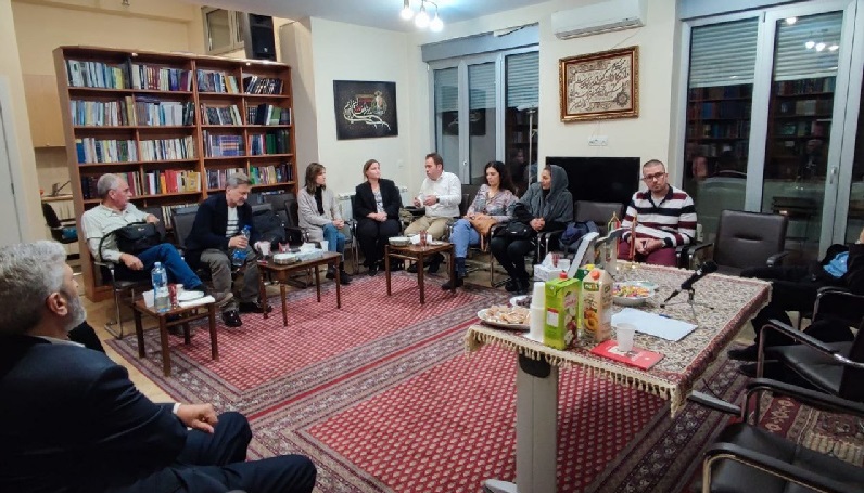 Iranpress: «انجمن دوستداران ایران» در صربستان آغاز به کار کرد