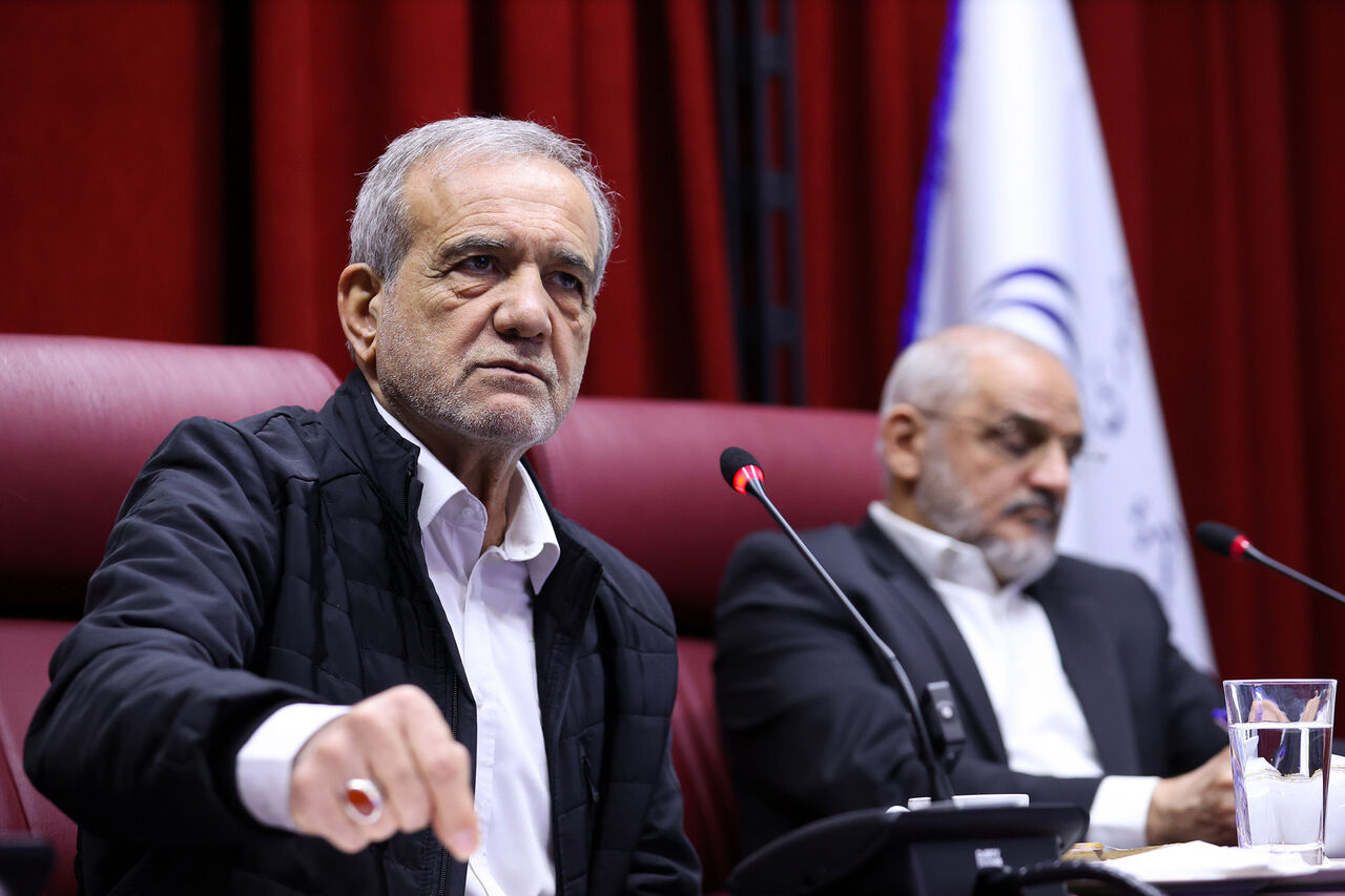 ایران پرس: پزشکیان: ناترازی‌ها را با همکاری مردم در البرز حل خواهیم کرد