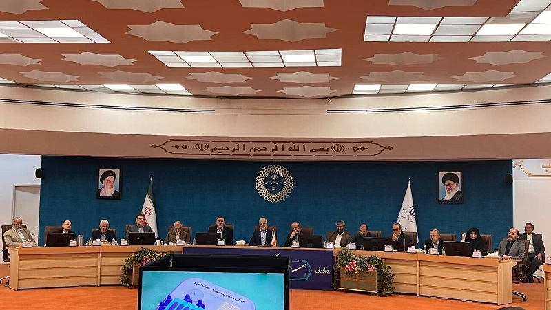 Iranpress: وزیر کشور: یک میلیون و ۲۰۰ هزار نفر از اتباع غیرمجاز بازگردانده شدند
