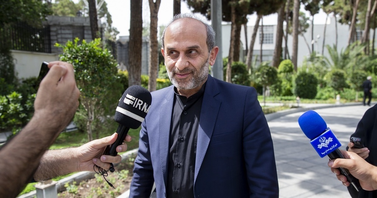 Iranpress: جبلی: اقدامات در راستای رفع حفره‌های نظارتی در صدا وسیما انجام می‌شود