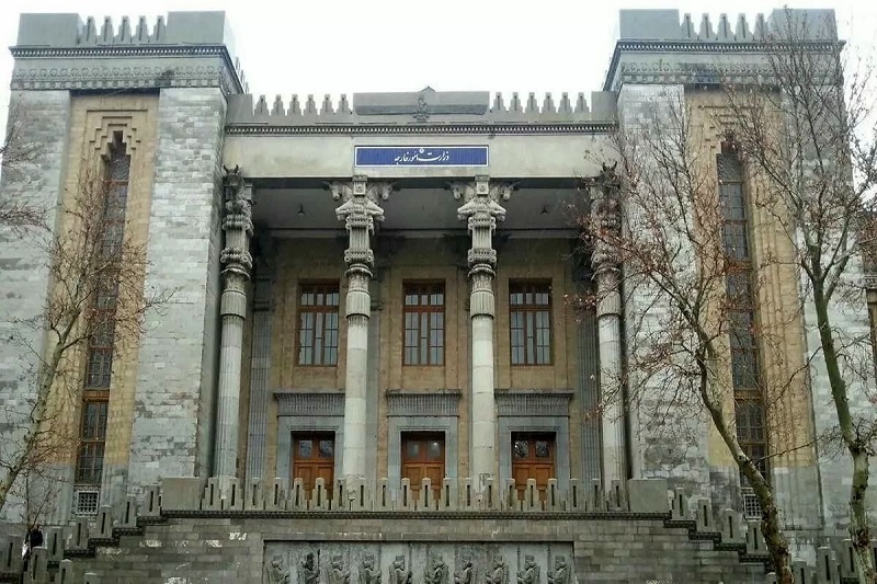 Iranpress: وزارت امور خارجه: به‌ هیچ‌ عنوان تهدید و فشارهای آمریکا را نخواهیم پذیرفت