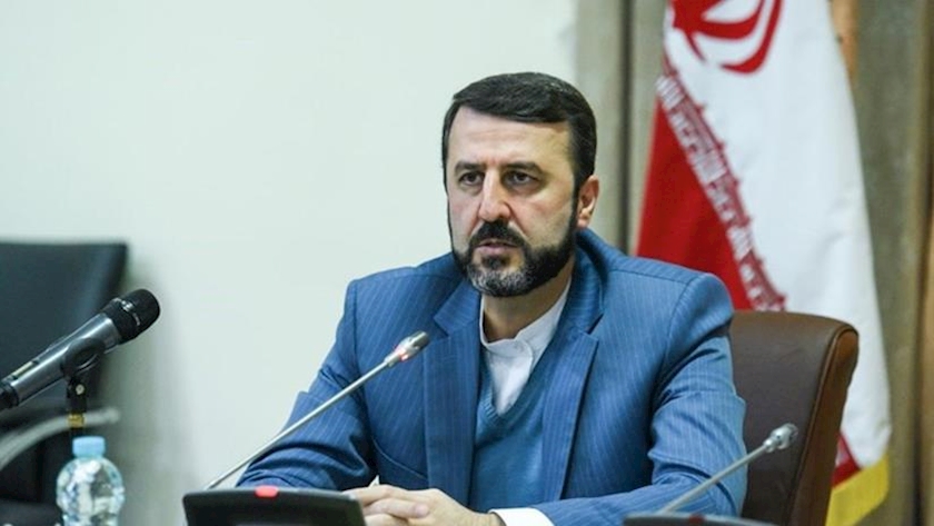 Iranpress: غریب‌آبادی: دفاع قاطعانه از کشور اولویت ایران است