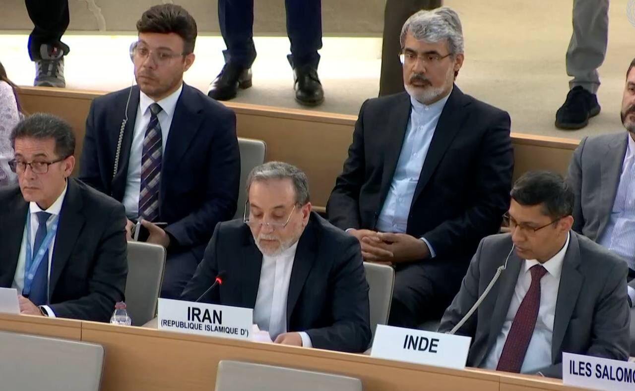 ایران پرس: وزیر امور خارجه ایران : تجاوز رژیم اسرائیل حاکمیت قانون را زیر سئوال برد