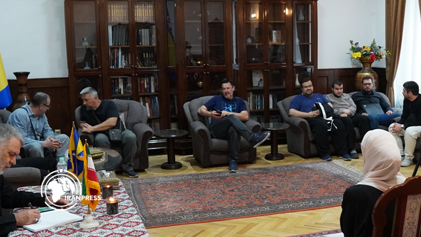 Iranpress: گشایش دفتر یادبود شهدای حمله تروریستی اسرائیل به خاک کشورمان در بوسنی و هرزگوین