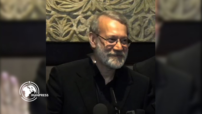 Iranpress: دبیر شورای عالی امنیت ملی ایران: برای ما وحدت لبنان مهم است