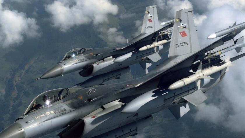 Iranpress: نگاهی به چرایی ادامه حملات هوایی ترکیه به عراق و سوریه