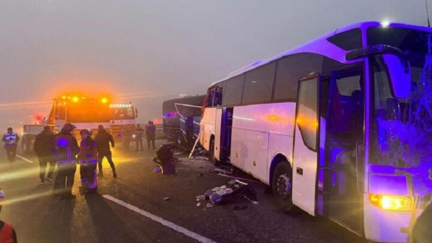 Iranpress: دست کم ۶۹ کشته و مصدوم در تصادف زنجیره‌ای در ترکیه