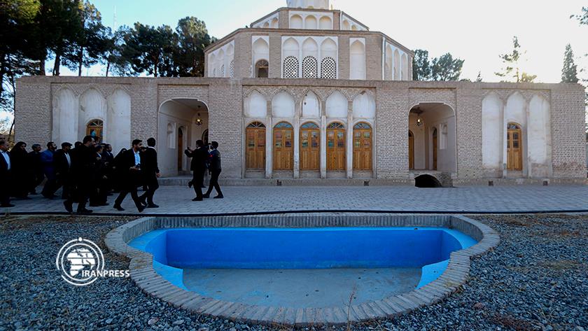 Iranpress: ارگ کلاه‌ فرنگی؛ بنای تاریخی و زیبای گردشگری بیرجند  