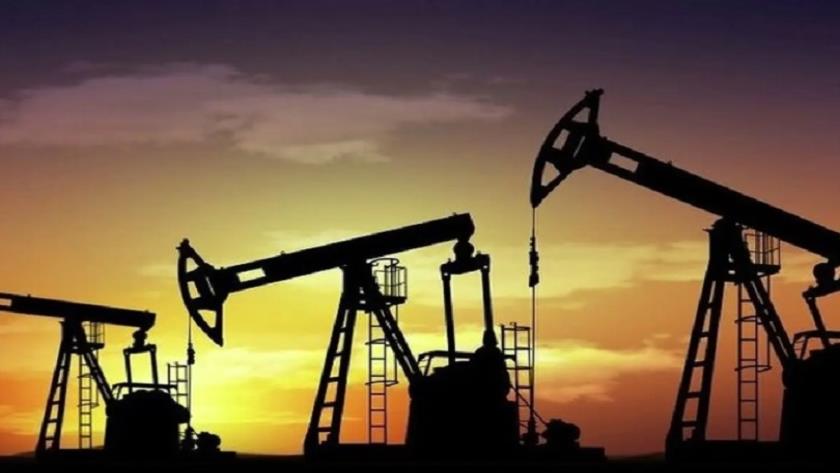 Iranpress: ثبت بالاترین مقدار تولید نفت ایران پس از تحریم‌ها