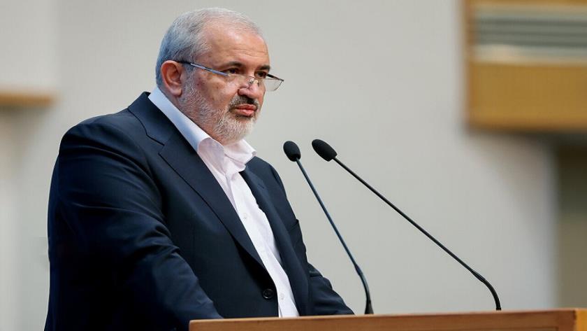 Iranpress: وزیر صمت: اگر بدون رانت صادر کردید ارز آن مال شماست
