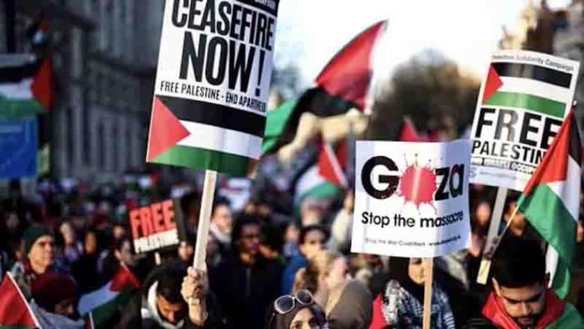 Iranpress: تجمع حامیان فلسطین مقابل ساختمان پارلمان بریتانیا