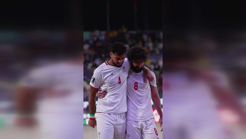 Iranpress: فیفا: فوتبال ساحلی ایران باعث افتخار ملت‌شان شد 