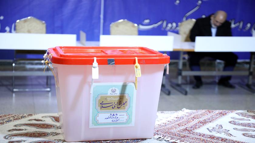 Iranpress: اسامی ۶۰ کاندیدای پیشتاز تهران در انتخابات مجلس اعلام شد