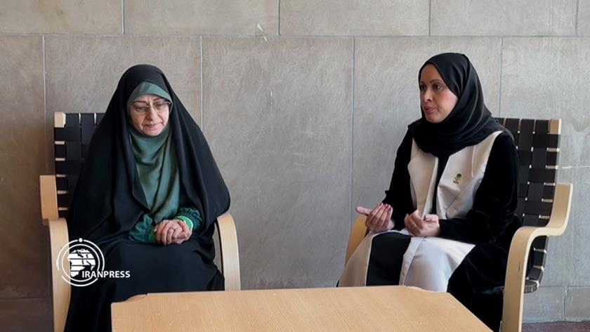 Iranpress: دیدار معاون رئیس جمهور در امور زنان و دبیرکل شورای امور خانواده عربستان 