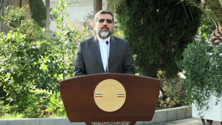 Iranpress: وزیر فرهنگ: یکی از برنامه‌های ما در 1403 حل مسائل اصحاب فرهنگ در حوزه بیمه و مسکن است