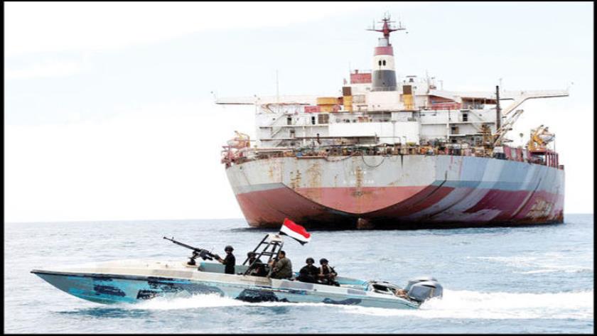 Iranpress: ناتوانی آمریکا از رویارویی با ارتش یمن در دریای سرخ