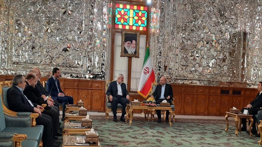 Iranpress: رئیس دفتر سیاسی حماس با رئیس مجلس دیدار کرد