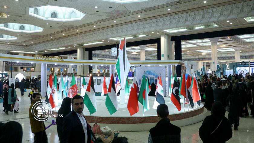 Iranpress: نمایش مظلومیت غزه در نمایشگاه بین‌المللی قرآن تهران 