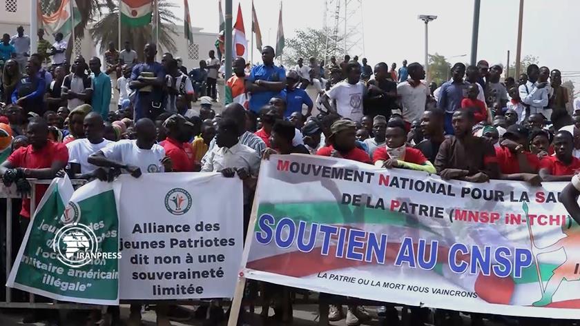 Iranpress: تظاهرات مردم نیجر برای خروج نظامیان آمریکایی