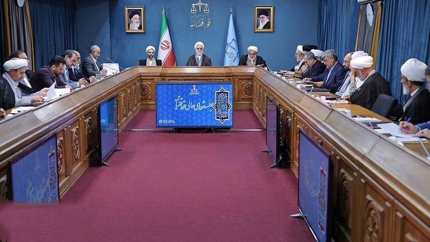 Iranpress: تاکید رئیس قوه قضاییه بر لزوم «اقناع افکار عمومی در پرونده‌های ذوابعاد»