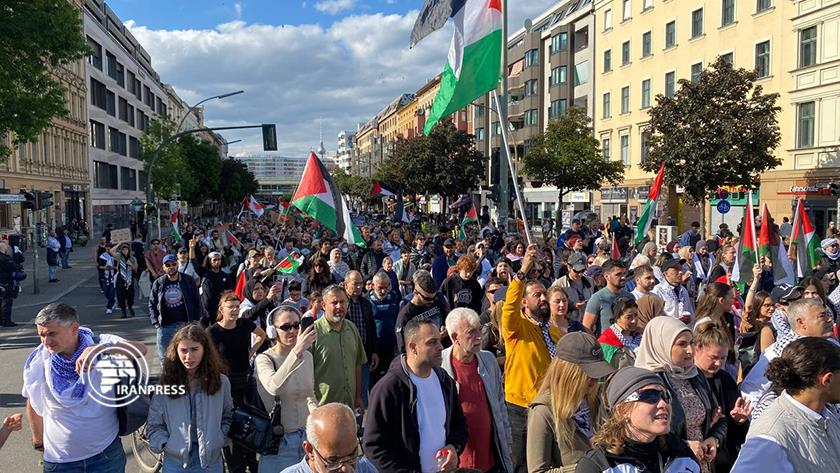 Iranpress: راهپیمایی گسترده حامیان فلسطین در پایتخت آلمان