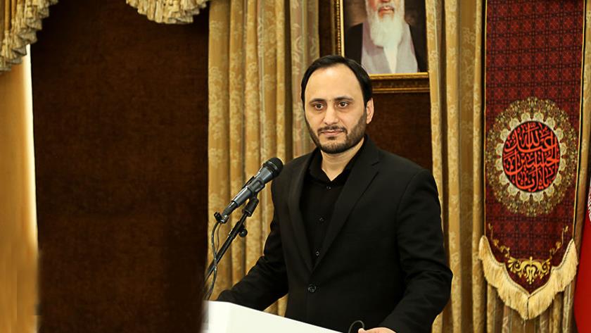 Iranpress: سخنگوی دولت: شهید رئیسی خط قرمزی جز خدا و خدمت به مردم نداشت