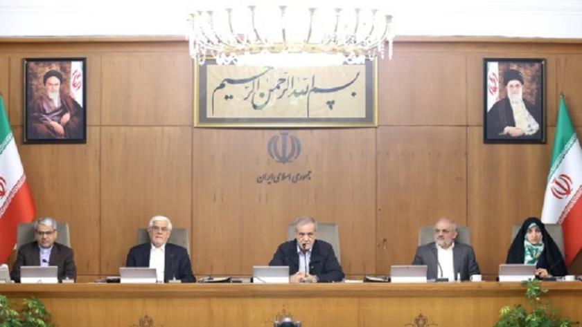 Iranpress: رئیس‌جمهور: طالب جنگ نیستیم اما از حقوق خود دفاع خواهیم کرد