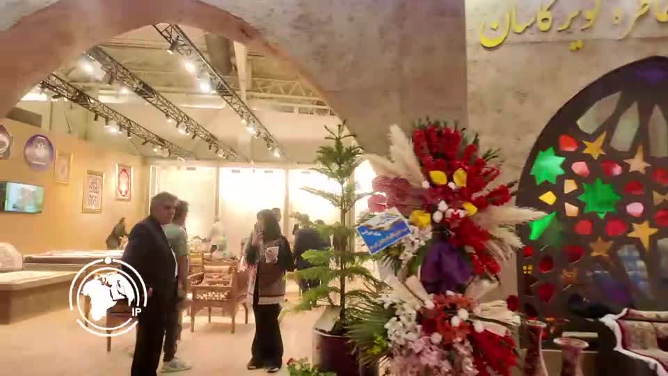 Iranpress: طهران.. انطلاق الدورة الـ17 لمعرض السجاد والموكيت والباركيه 