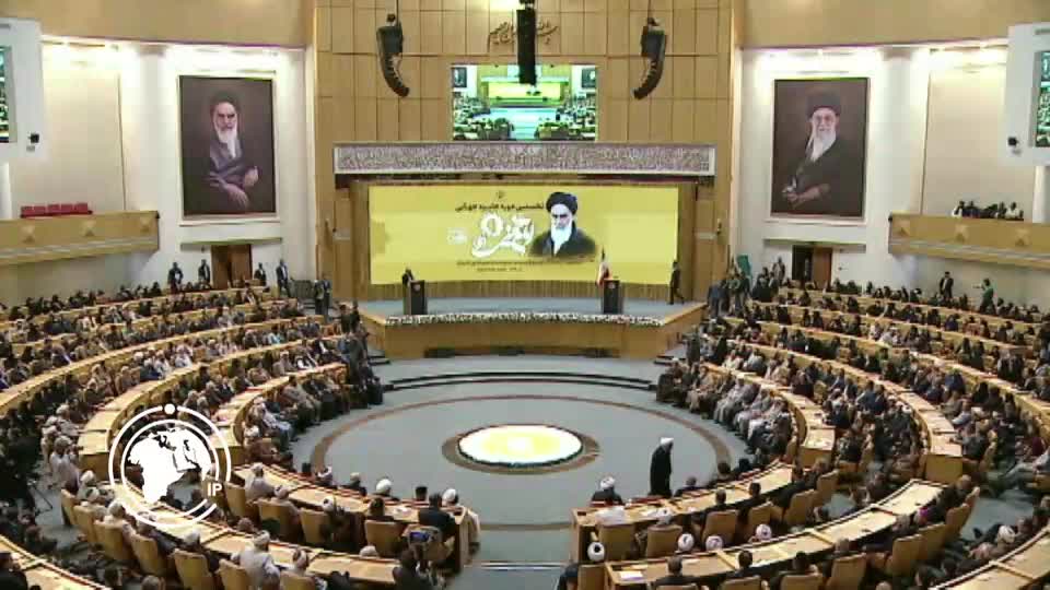 Iranpress:  مردم‌باوری، برجسته‌ترین شاخص تمایز امام خمینی(ره)