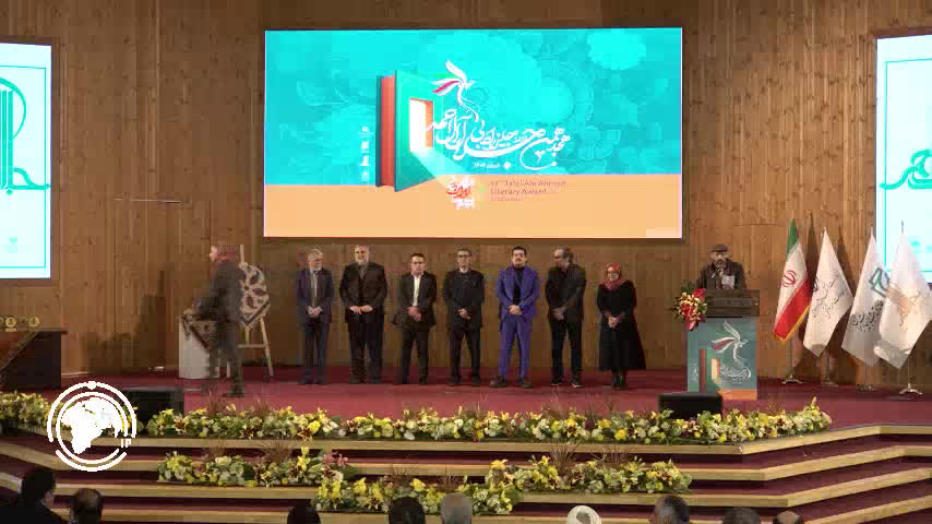 Iranpress: وزیر فرهنگ و ارشاد اسلامی: قصه ریشه در تاریخ کهن ایران دارد