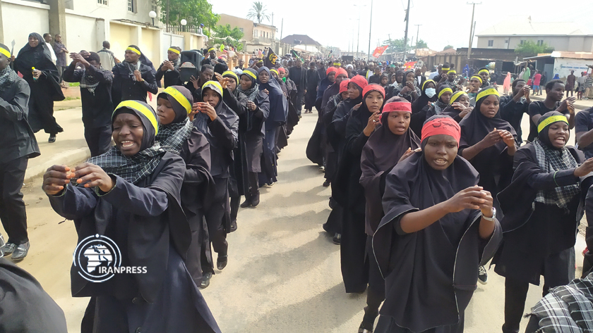 Nigerian police attacks Ashura mourners