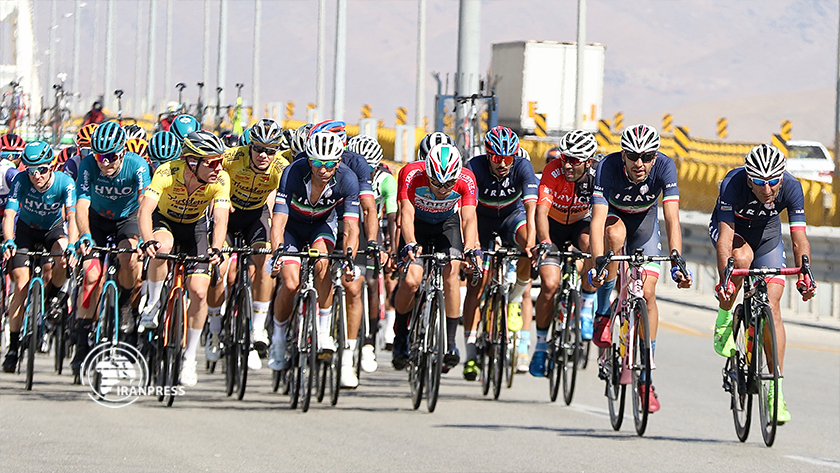 Iran hosting Asian Road Bicycle Racing: Photo by Vahid Pourrazavi