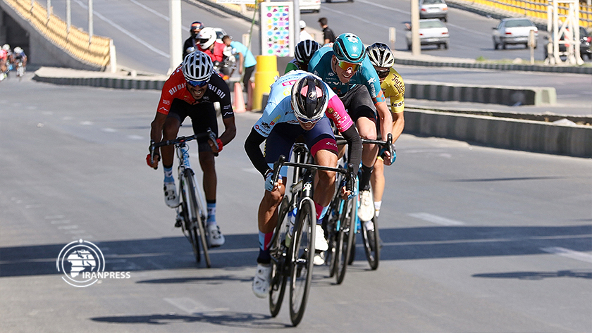 Iran hosting Asian Road Bicycle Racing: Photo by Vahid Pourrazavi