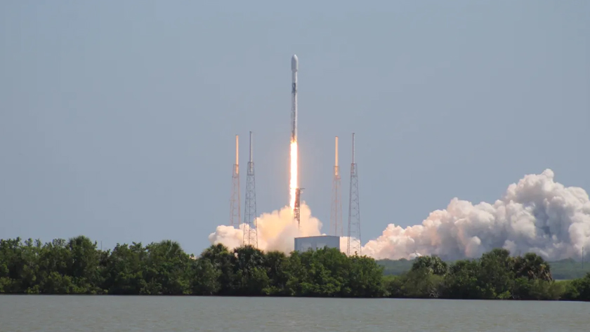 SpaceX Falcon 9 launches Euclid space telescope