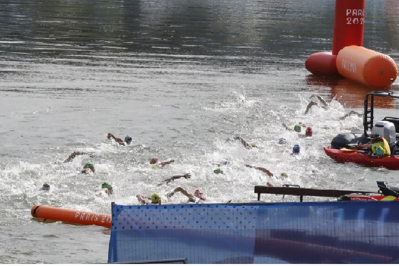 Belgian Olympic team bows out of triathlon as teammate falls ill after swim in Seine