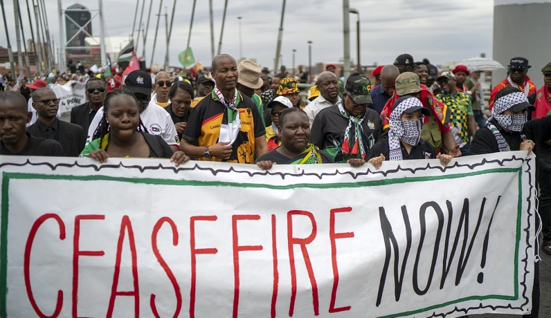 Demonstration Outside U.S. Consulate in Cape Town to Support Gaza