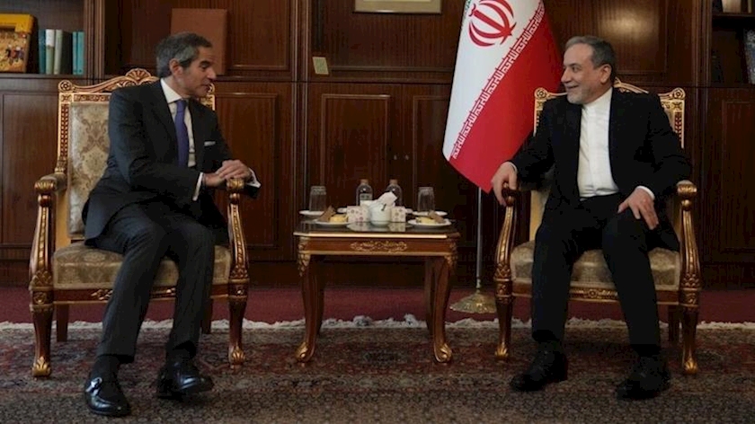 IAEA's Grossi Meets with Araqchi in Tehran