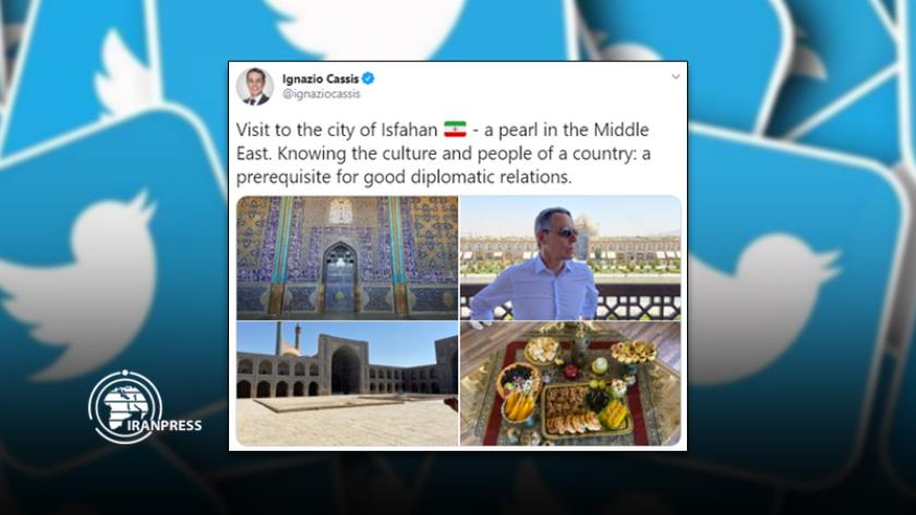 Iranpress: Swiss FM visits historical monuments of Isfahan