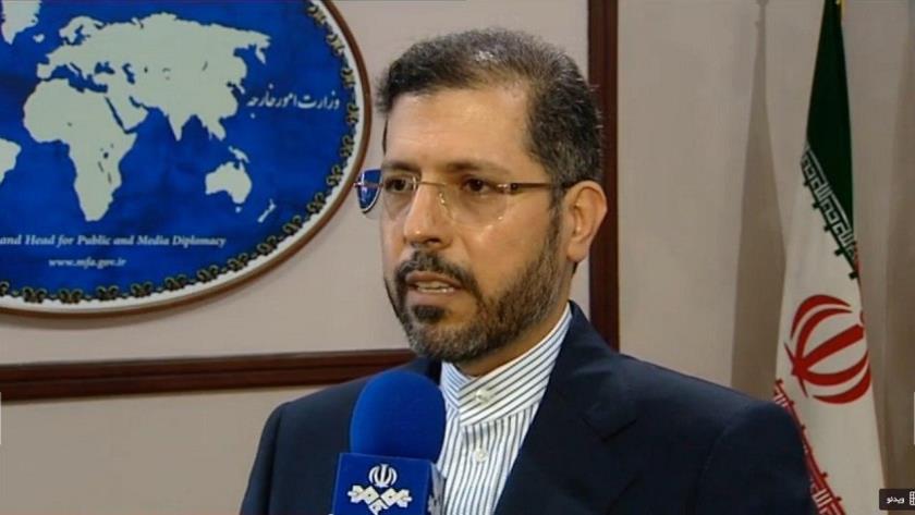 Iranpress: Iran denies any connection between repayment of British debt and issue of dual-national prisoners