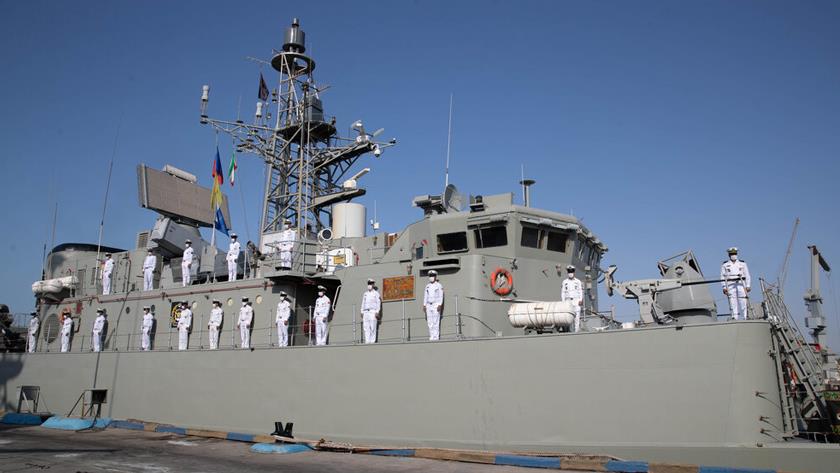 Iranpress: Army kicks off Zulfiqar 99 naval exercise in Makran sea
