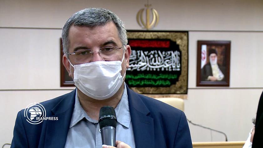 Iranpress: Iran combats COVID-19, despite US sanctions: Health official