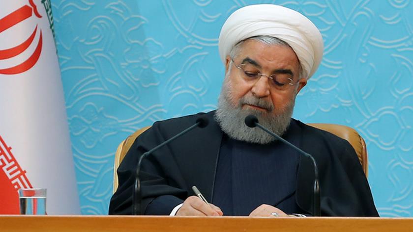 Iranpress: Pres. Rouhani congratulates Armenian National Day
