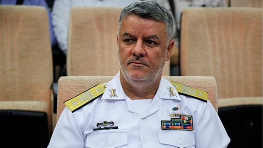 Iranpress: US precisely monitored by Iran army: Navy Commander