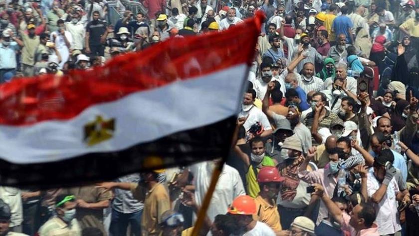 Iranpress: Egyptian protesters demand al-Sisi