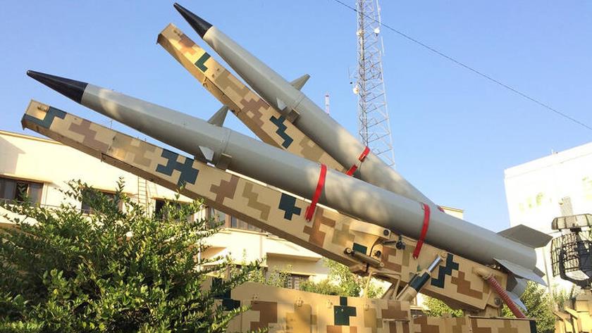 Iranpress: IRGC new missile launcher unveiled