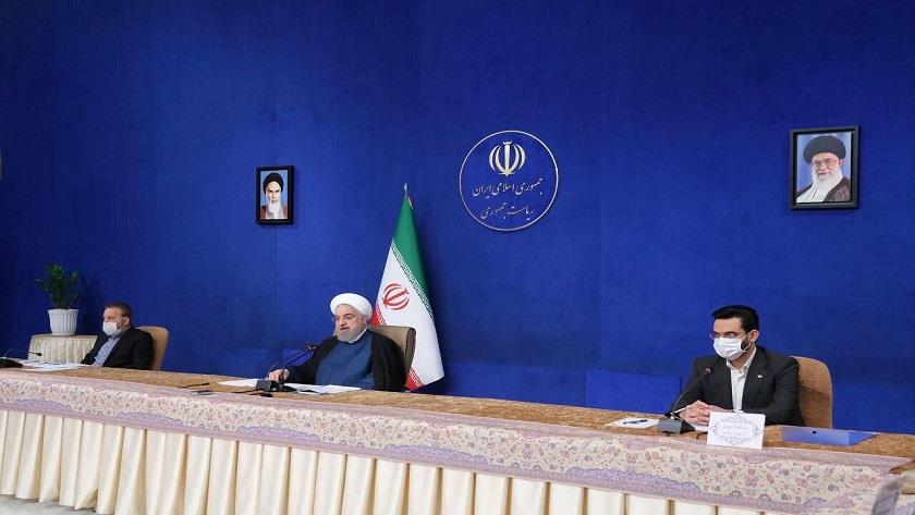 Iranpress: Executive bodies to facilitate mechanism of receiving public criticisms, suggestions: Rouhani